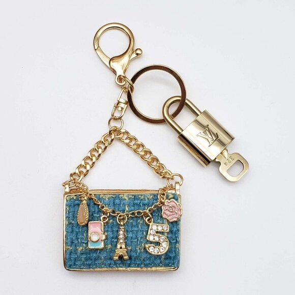 Authentic Louis Vuitton Lock & Key with unbranded Bagcharm, Keycharm, Keychain - Picture 1 of 6